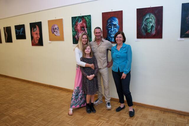 Susi und Hannah Dolezal, Franz Toth, Daniela Leitner