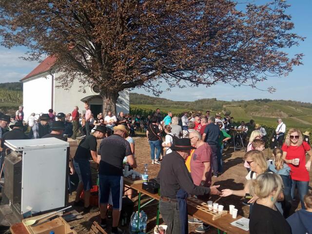 Foto: Fahnenschwinger Neckenmarkt