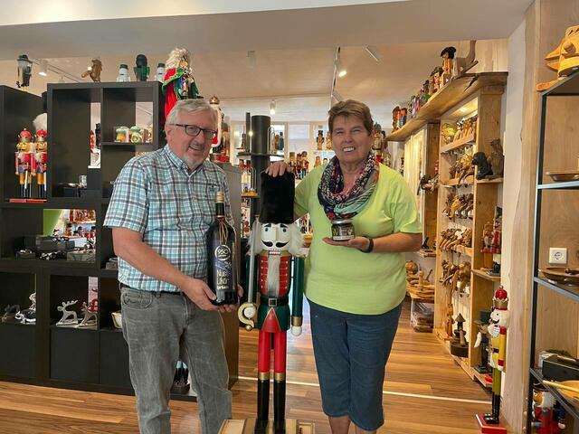 Johann und Herta Peham vom Verein Nusswerkstatt.