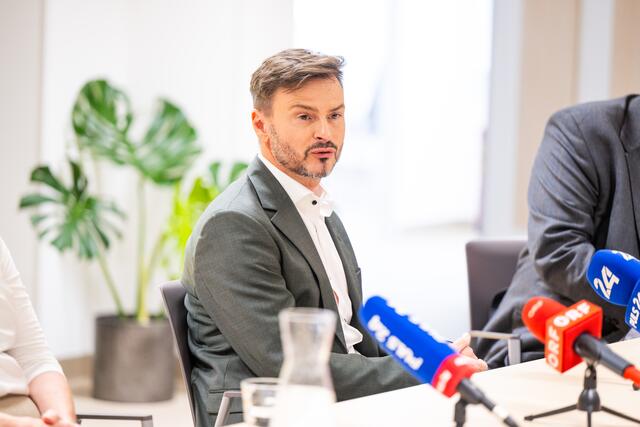 „Wie auch in den anderen Ambulatorien werden junge Menschen von einem multiprofessionellen Team aus Psychiatern, Sozialarbeitern, Sozialpädagogen und Ergotherapeuten betreut", sagt Ewald Lochner, Koordinator für Psychiatrie, Sucht- und Drogenfragen der Stadt Wien.  | Foto: PSD/Barbara Wirl