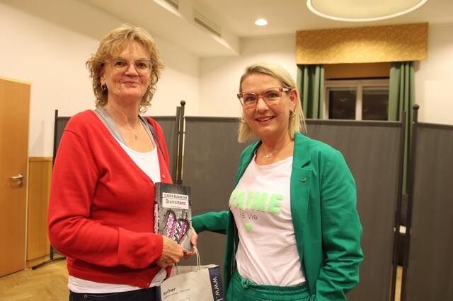 Über Graz konnte Brigitte bestens mit Claudia Rossbacher fachsimpeln
