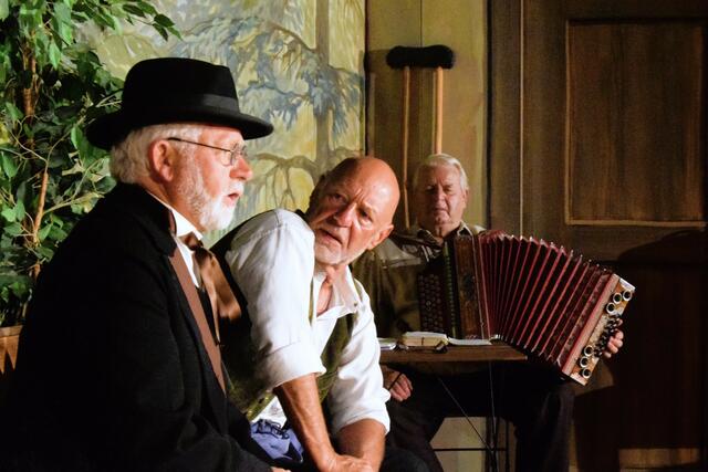 Theater Niederndorf 2023 - Die Rose der Sebi. | Foto: Schwaighofer