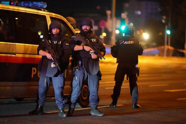 Es gäbe angesichts der vergangenen Terroranschläge in jüngster Zeit in Wien derzeit eine leicht erhöhte Gefährdungslage, aber keine konkrete Bedrohung. (Symbolbild) | Foto: Julia Hettegger