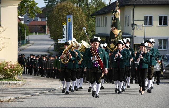 Die Musikkapelle Neukirchen umrahmte den Tag musikalisch. | Foto: Kameradschaftsbund Polling/Schachinger Hubert