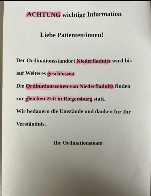 Das fanden die Patienten an der Tür der Praxis in Niederfladnitz. | Foto: Privat