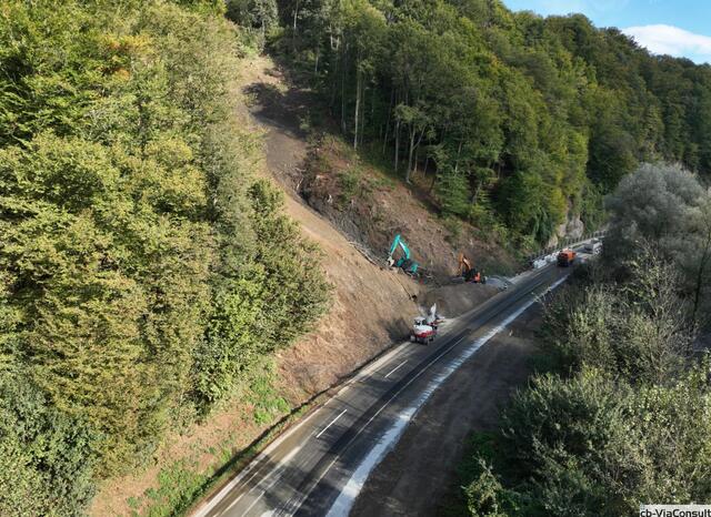 Die Rodungsarbeiten an der B 74 sind soweit abgeschlossen, jetzt folgen die baulichen Maßnahmen. | Foto: Land Steiermark