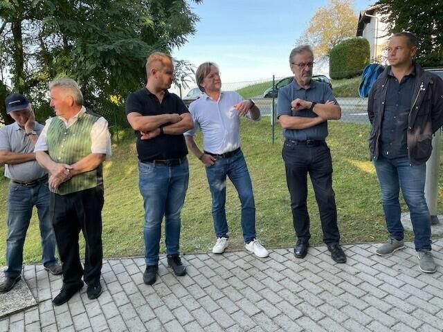 Vor Ort waren auch die beiden Bürgermeister Josef Niggas und Engelbert Huber. | Foto: Wutte