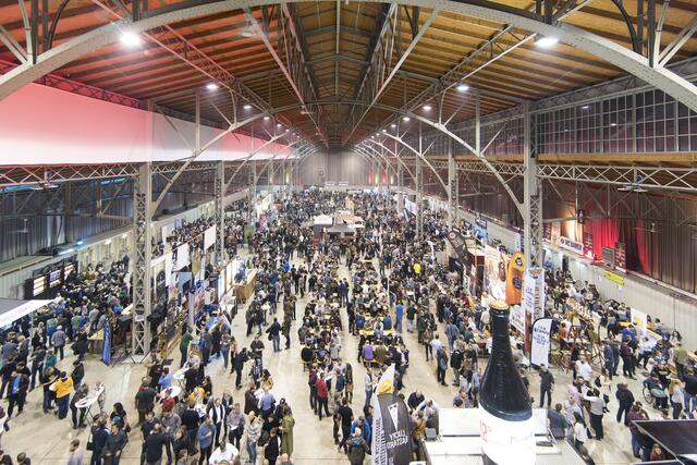 Am 10. und 11. November dreht sich in der Marx Halle wieder alles um Bier. Dieses Mal sind Brauereien aus zwölf Ländern vertreten, darunter einige Neuzugänge. | Foto: CRAFT BIER FEST/CHRISTOPH ADAMEK