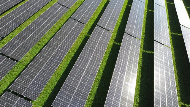 Mit der neuen Anlage sollen rund 2.000 Trofaiacher Haushalte mit Sonnenstrom versorgt werden. | Foto: Grünstrom GmbH