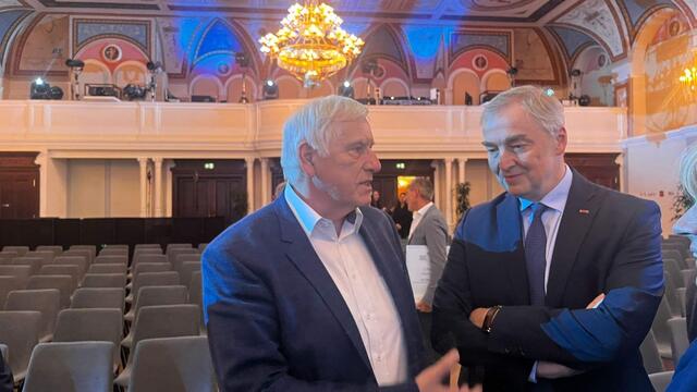 Friedrich Puhm und WK NÖ-Vizepräsident Christian Moser im Gespräch v.l. | Foto: PUMPENoase