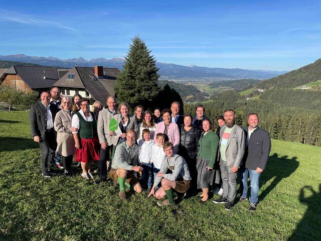 Steirischer Green Care-Betrieb wurde am 16. Oktober 2023 für seine tiergestützte Resilienzförderung für Kinder und Jugendliche ausgezeichnet. | Foto: Josef Fröhlich