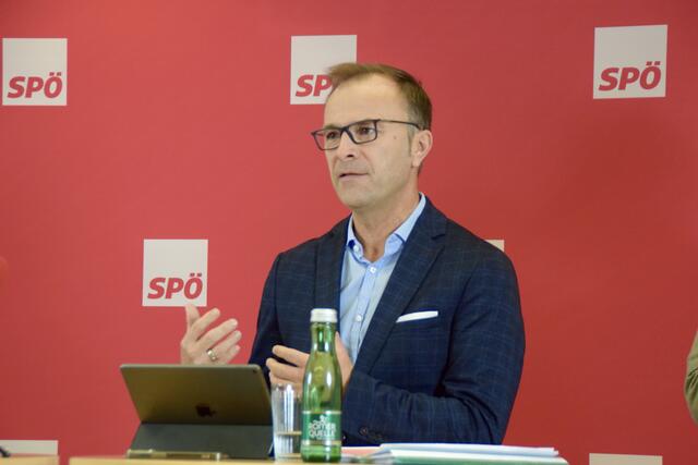 Bernhard Auinger, Vizebürgermeister der Stadt Salzburg, sieht sich durch die Expertise des Experten in seinen Befürchtungen bestätigt. | Foto: Carmen Kurcz