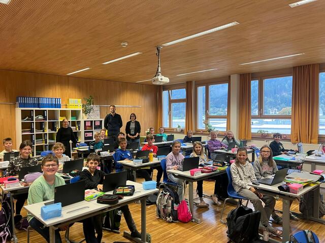 Digitale Grundbildung ist im Gegendtal Pflicht. | Foto: Privat