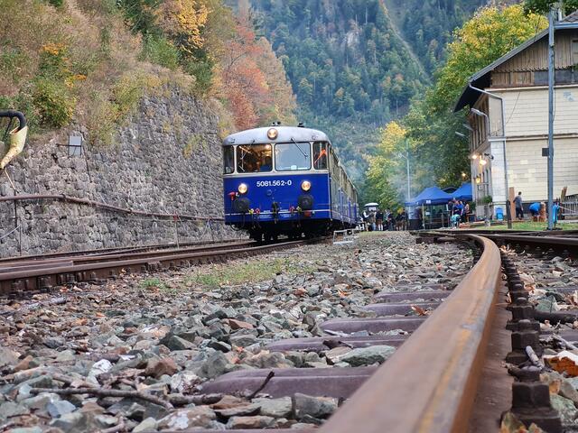 Die Themenfahrt „Sturm und Maroni am Erzberg“ war die letzte Fahrt für die Erzbergbahn in diesem Jahr. | Foto: Verein Erzbergbahn
