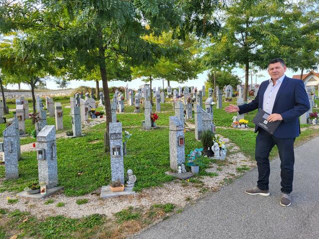Bereits 1440 (!) Grabstellen groß ist der Baumbestattungsbereich in St. Georgen. | Foto: Eckhart Herbe