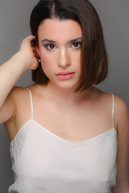 Juliette Khalil als Susan in Tick, Tick, ... BOOM! | Foto: © Martin Fleischmann