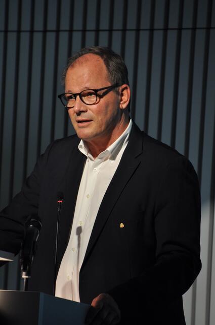 WK-Bezirksobmann zeigte sich sehr zufrieden mit seiner neuen Wirkungsstätte.