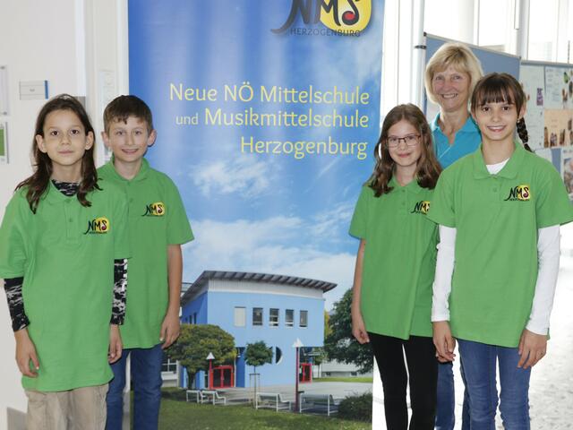 Matthias Viertelmayer, Lorenz Getzinger, Lana Lackner, Miralla Szepesi, Martina Teufel | Foto: Irmi Stummer