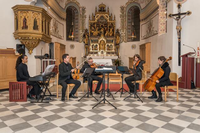 Das Streichquintett Rocca eröffnete den Abend | Foto: Holzmann