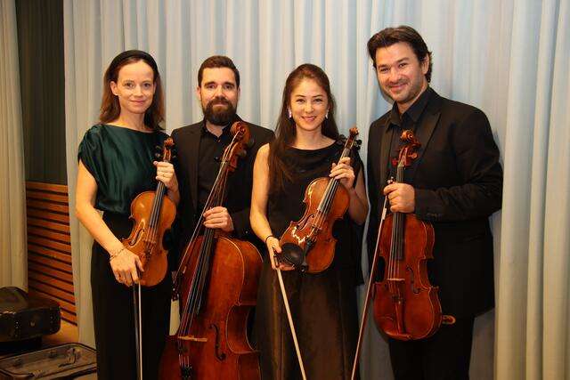 Minetti Quartett in Anif: Leonhard und Milan mit Maria und Anna.