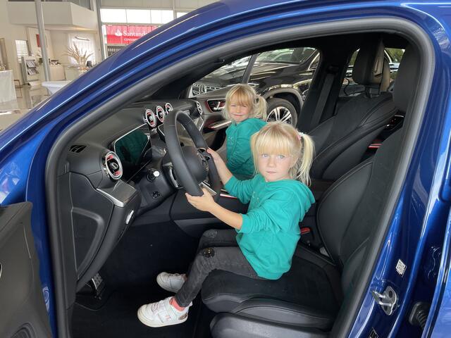 Auch die kleinen Autofans waren herzlich willkommen. | Foto: Regionalmedien Steiermark