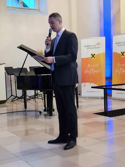 Einleitende Worte... | Foto: Otto Krcal