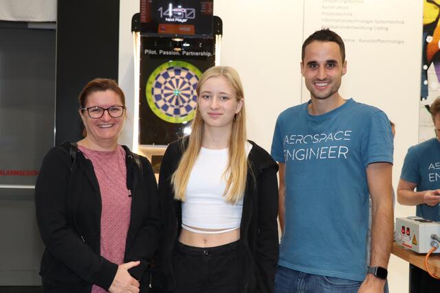 Kathrin, Alina und Stefan vom FACC. | Foto: BRS/Doms