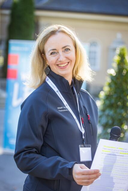 Im Kommunalfriedhof in der Stadt Salzburg fand am Samstag, 21. Oktober, der Tag der offenen Türe statt. Im Bild die Leiterin der städtischen Friedhöfe, Natascha Herbst. 
 | Foto: Stadt Salzburg/Doris Wild/Wildbild