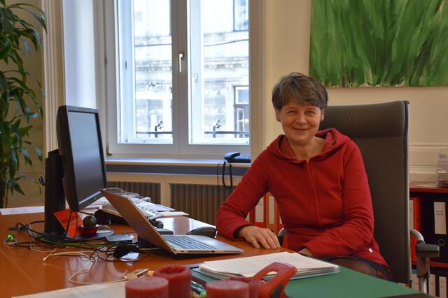 Für Bezirksvorsteherin Silvia Nossek (Grüne) ist die Einbeziehung der Kinder wichtig. | Foto: Netopilik