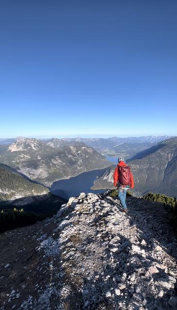 Um für Klettersteig-Einsätze noch besser gerüstet zu sein, übte die Bergrettung Obertraun für den Ernstfall. | Foto: Bergrettung Obertraun
