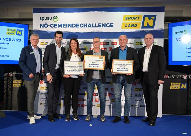 Franz Pichler (Geschäftsführer spusu), LH-Stellvertreter Udo Landbauer, Martina Stadler, Hannes Lethmayer, Andreas Rindhauser | Foto: NLK Burchhart