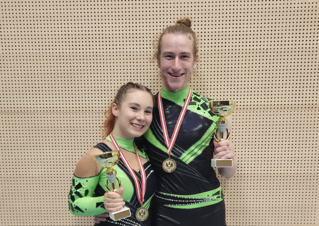 Auch Nina Moschitz und Aaron Wagner schafften es aufs Stockerl. | Foto: Privat