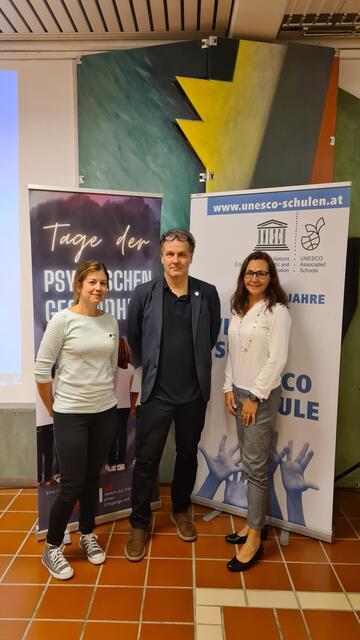 Mag. Bianka Öttl 
Medienexperte, Buchautor und Journalist Golli Marboe 
Frau Direktorin Mag. Elisabeth Buchinger-Glaser  | Foto: BRG Krems