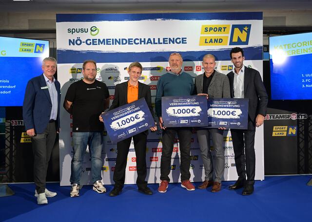 Franz Pichler (Geschäftsführer spusu), Michael Niederer (11teamsports), Philipp Ginterstorfer, Manfred Stradinger, Florian Bächlein, LH-Stellvertreter Udo Landbauer | Foto: NLK Burchhart