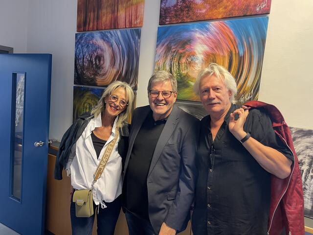 Bunte Welt: Ellen Eggers, Franz Baldauf und Franz Sedlaczek. | Foto: Zezula
