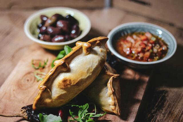 Wer gerne Empanadas isst, wird im neuen Leopoldstädter Restaurant "Empanadas Blitz" fündig.  | Foto: Empanadas Blitz
