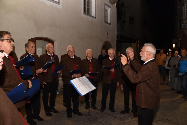 Der Männerchor Terfens wusste das Publikum durchaus zu unterhalten.  | Foto: Kendlbacher