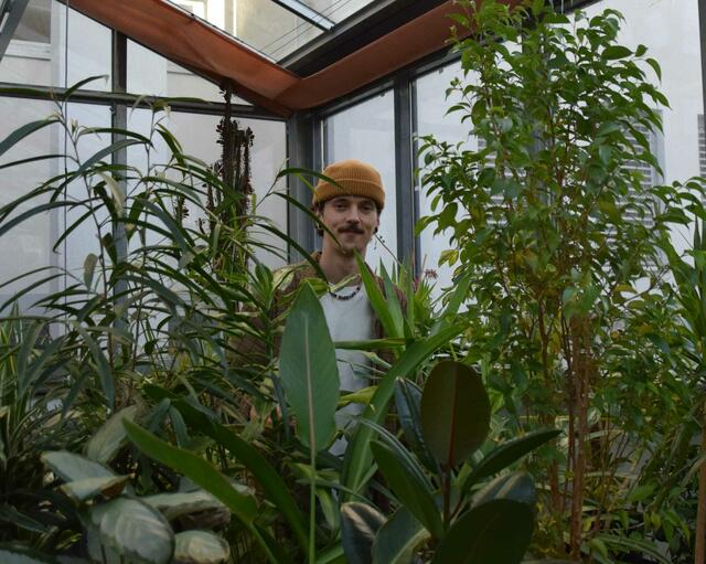 Im Glashaus der Berufsschule Wels3.
Lukas