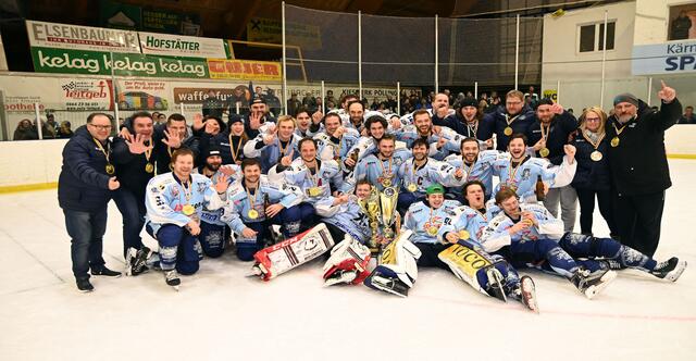Vorjahres-Champ ESC SoccerZone Steindorf gilt wieder als der große Gejagte im Kärntner Eishockey. | Foto: Hermann Sobe
