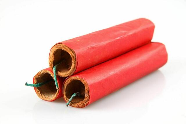 In Telfs wurde am Dienstag am frühen Nachmittag ein lauter Knall gemeldet. Die Polizei befragte daraufhin mehrere Zeugen. | Foto: Fotolia /Symbolbild