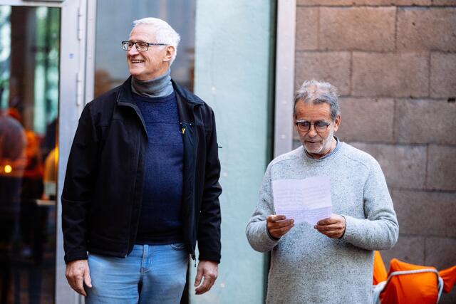 Alois Schild - Norbert Pleifer liest sein launiges Manifest zum Fest vor ... | Foto: Martin Vandory/Illusionsbanderolen