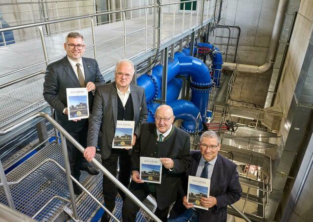 v.li.n.re.: Landesrat DI Ludwig Schleritzko, Bgm. Dr. Reinhard Resch, 
Obmann Anton Pfeifer, Geschäftsführer DI Stefan Tiefenbacher

 | Foto: GAV Krems