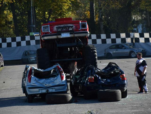 Monstertruck