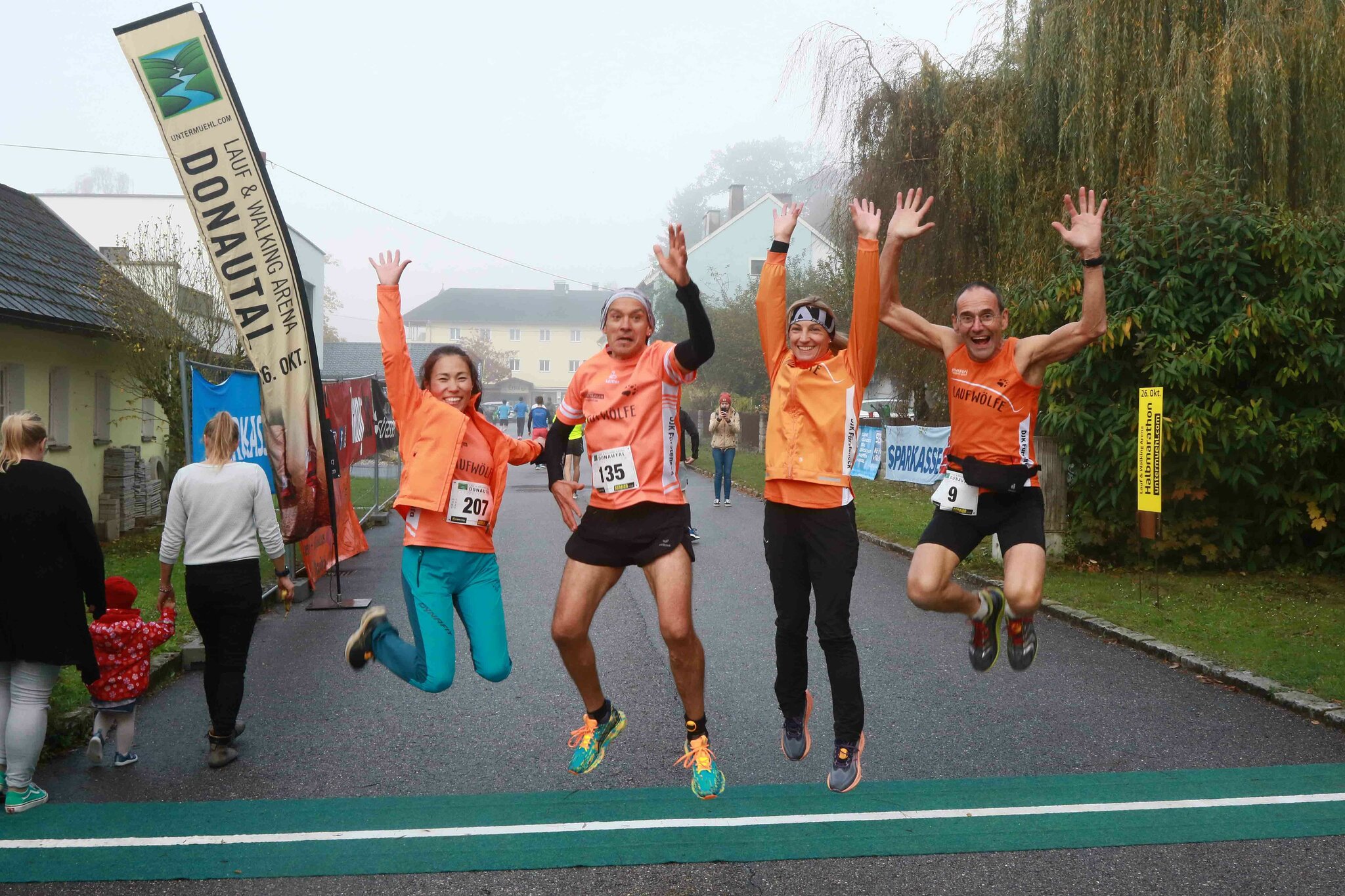 Sport, zábava a zábava: mezinárodní atmosféra na půlmaratonu Untermühl