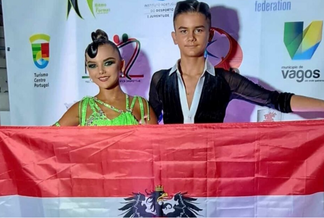 Fiona und Florian Schwar vertraten Österreich bei der Junioren-WM in Portugal. | Foto: TSC Eleganza