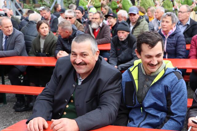 Die neuen Betreiber Georg Venier Sen. und Jun.  | Foto: Elisabeth Neuner
