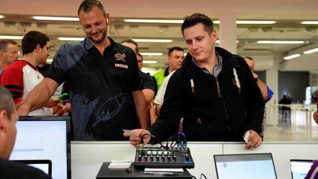 Das Turnier durfte sich über viele Teilnehmer freuen.  | Foto: Stefan Schubert