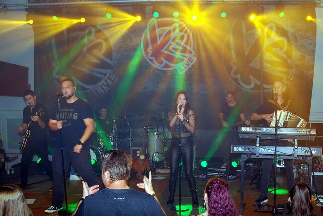 Auch K's Live verfehlten ihre Wirkung nicht.  | Foto: Karl Lindner