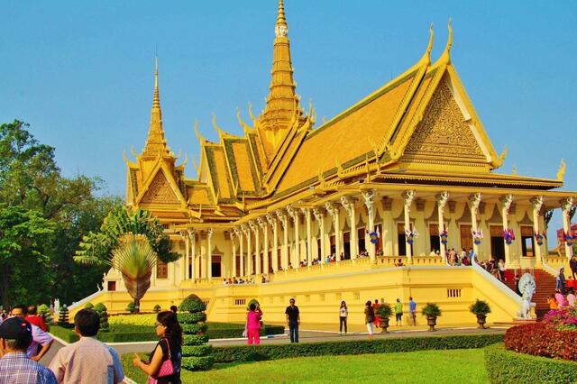 Multimediaschau in St. Pölten: der Phnom Penh Königspalast in Kambodscha | Foto: Peter Löwenstein