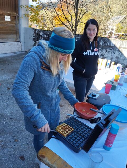 Die Waffeldamen sorgen für himmlischen Genuss